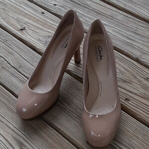 Clarks Ambyr Braley Pump NWT